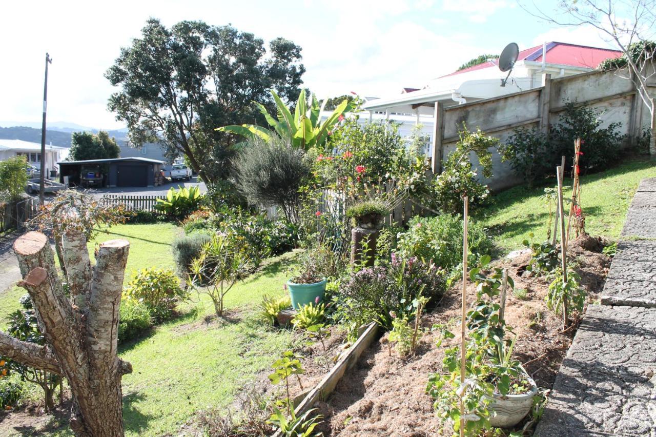 Brockies B N B Bed & Breakfast Rawene Exterior photo